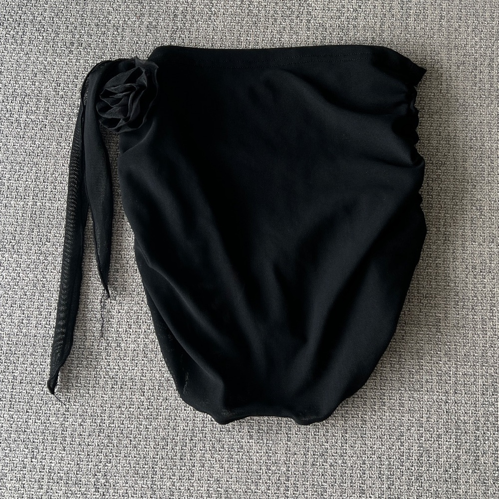 Mesh strapless top
